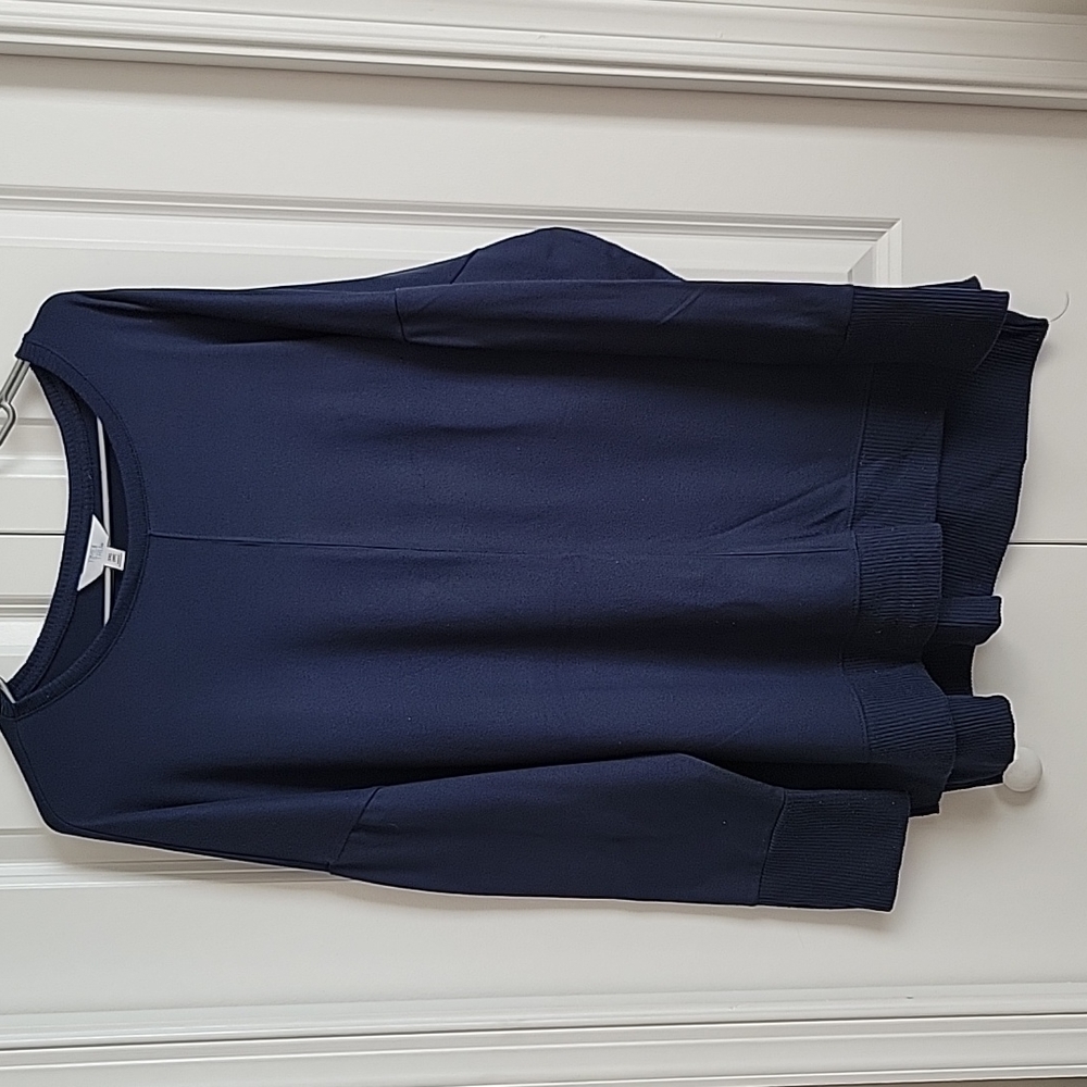 Light weight knit sweater